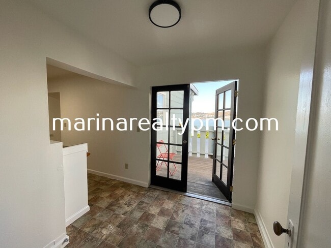 Building Photo - WATER VIEW-Welcome to this charming 2-bedr...