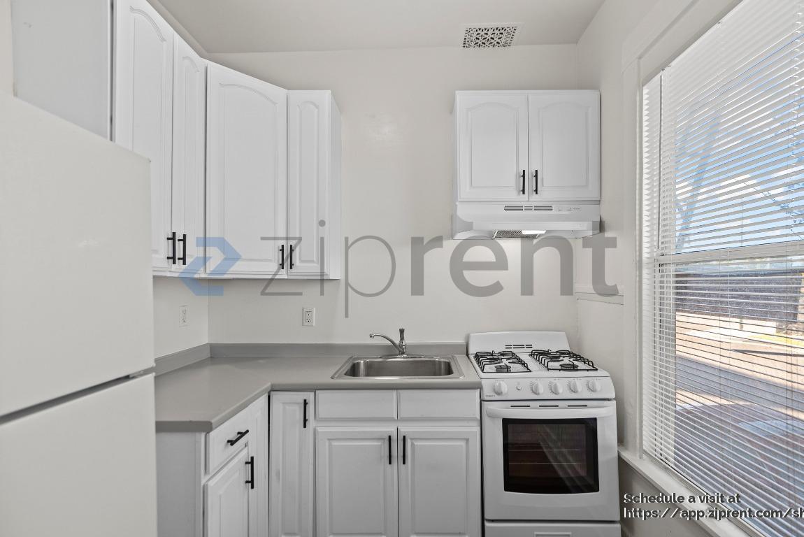 Building Photo - 680 14th St