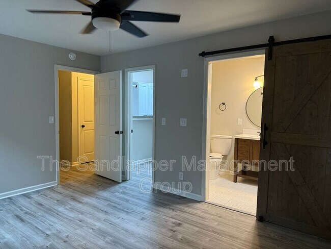 Building Photo - 125 Sawmill Dr