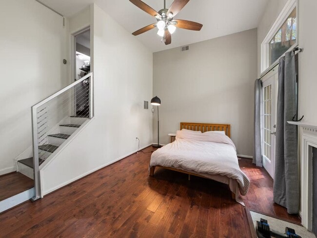 Building Photo - 1337 Templeton Pl