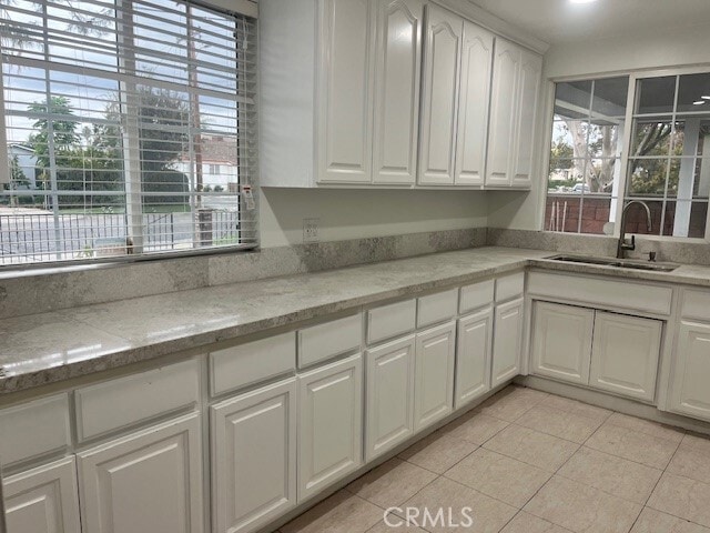 Building Photo - 6752 Oak Ave