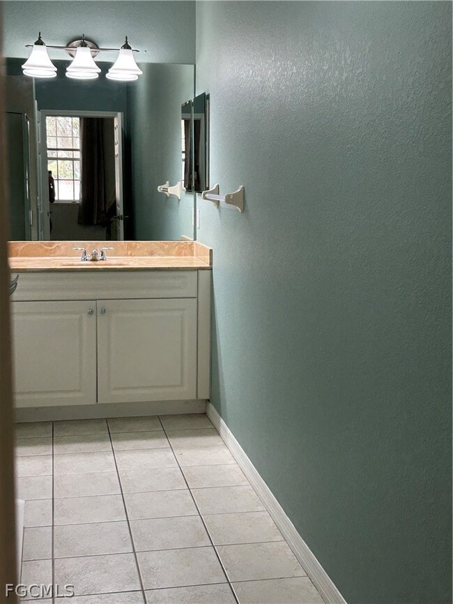 Building Photo - 19933 Lake Vista Cir