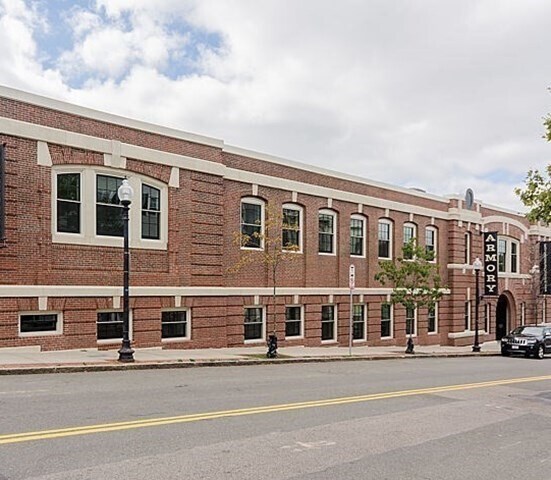 Building Photo - 380 Bunker Hill St