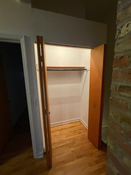 Coat Closet - 1114 W Belmont Ave