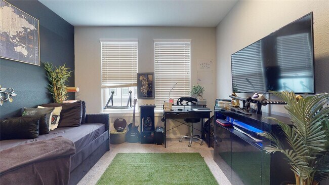 Building Photo - 8439 Berry Brush Ln