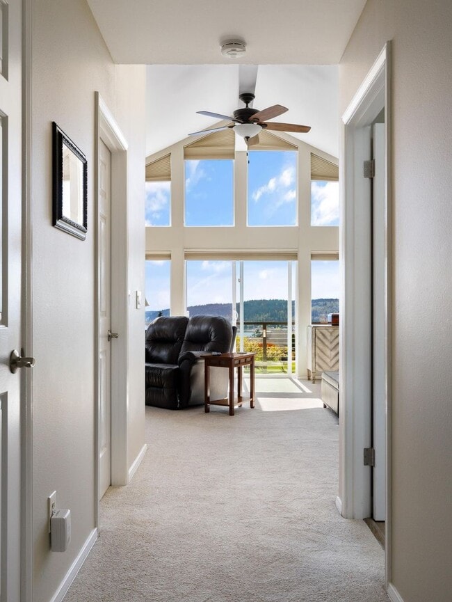 Building Photo - Stunning View Home In Oak Harbor! Availabl...