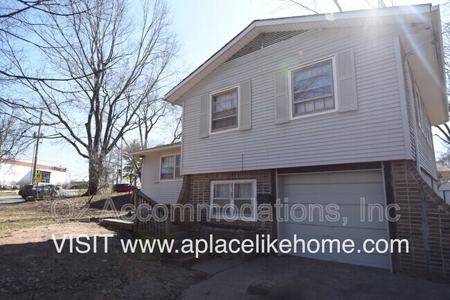 Building Photo - 8107 E 89th Ter