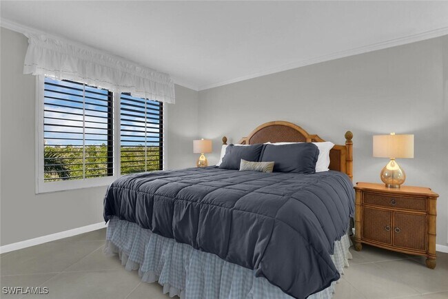 Building Photo - 5220 Bonita Beach Rd SW