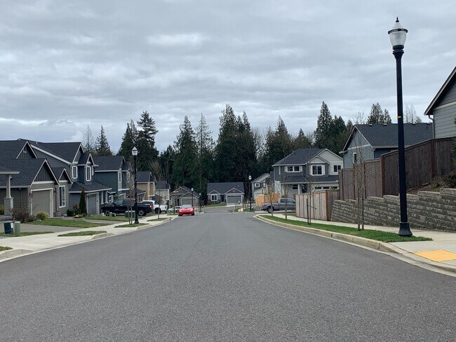 Building Photo - COMING SOON END OF FEB Salmon Creek Legacy Estates....  Front yard care provided - EZ 1/5 & 205 a...