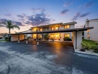 Building Photo - 9981 Eagles Point Cir