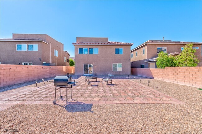 Building Photo - 5630 Aspen Heights Dr