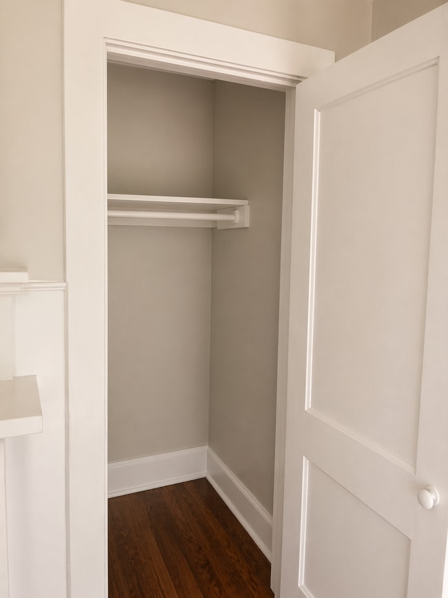 Building Photo - 1336 Winton Ave