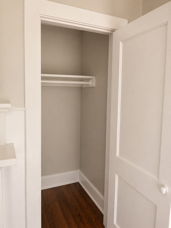 Building Photo - 213 Johns Rd