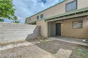 Building Photo - 5957 W Vegas Dr