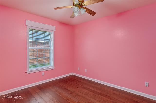 Building Photo - 3303 Salem Pl