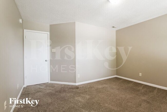 Building Photo - 6614 Black Antler Dr