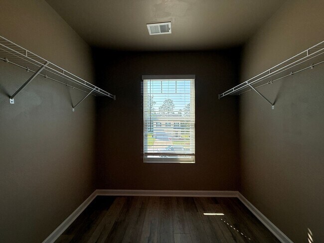Building Photo - 4 Bed/2.5 Bath Home near Ft. Gordon