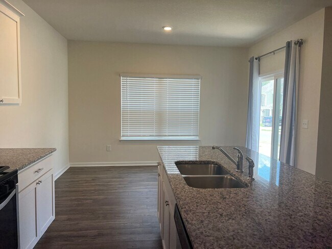 Building Photo - 181 Wanderlust Ct