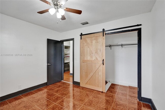 Building Photo - 5380 SW 8th Ct