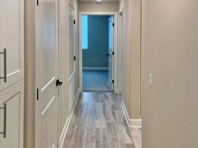 Building Photo - 16750 Coyote Bush Dr