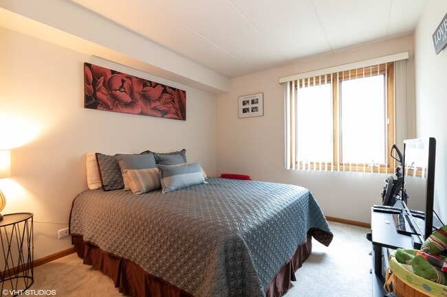 Building Photo - 4535 Rumsey Ave