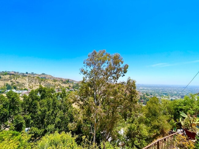 Building Photo - Excellent two Story Spanish style home located just minutes away from Sunset Strip