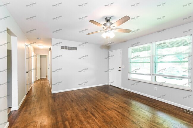 Building Photo - 11928 San Andres Dr