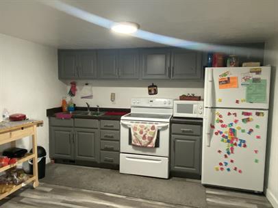Building Photo - 742 E 820 N