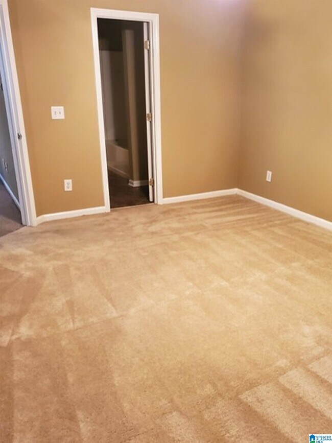 Building Photo - 356 Rocky Ridge Cir