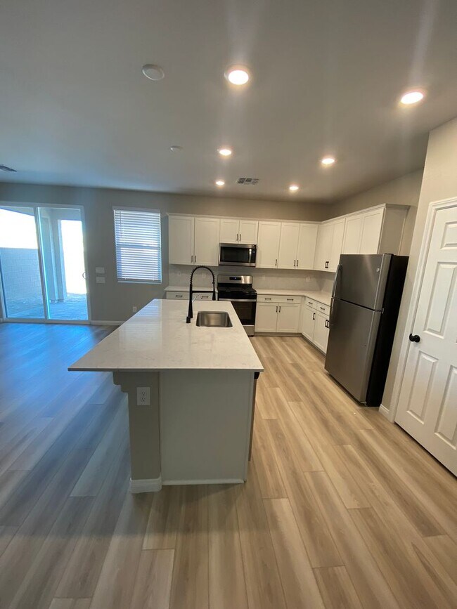 Building Photo - Americana Property Mgmt - 2022 built 4 bedrooms in prime South West Las Vegas