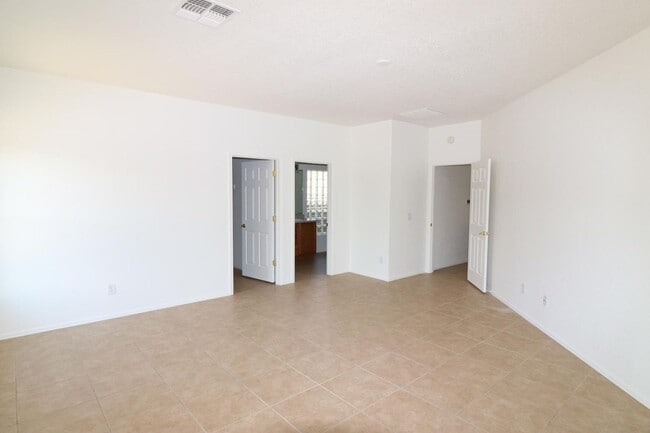 Building Photo - Wonderful 3 Bedroom in Vail