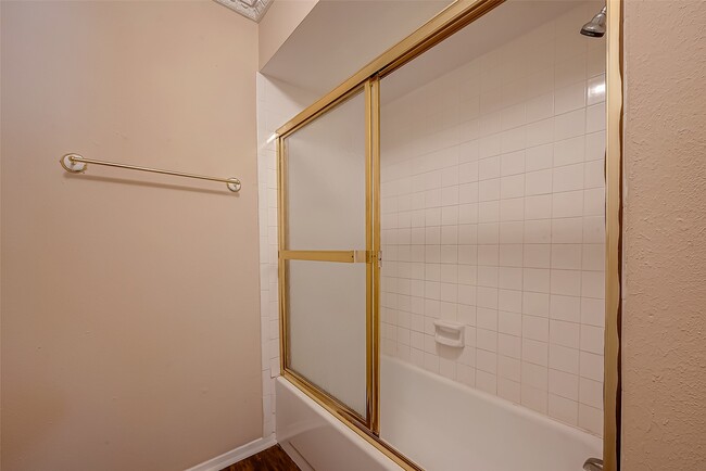 Building Photo - 14911 Wunderlich Dr