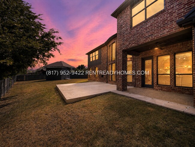 Building Photo - 1750 Greenwood Ct