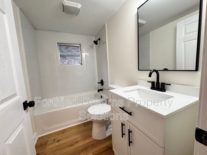 Building Photo - 94 Camp Branch Rd