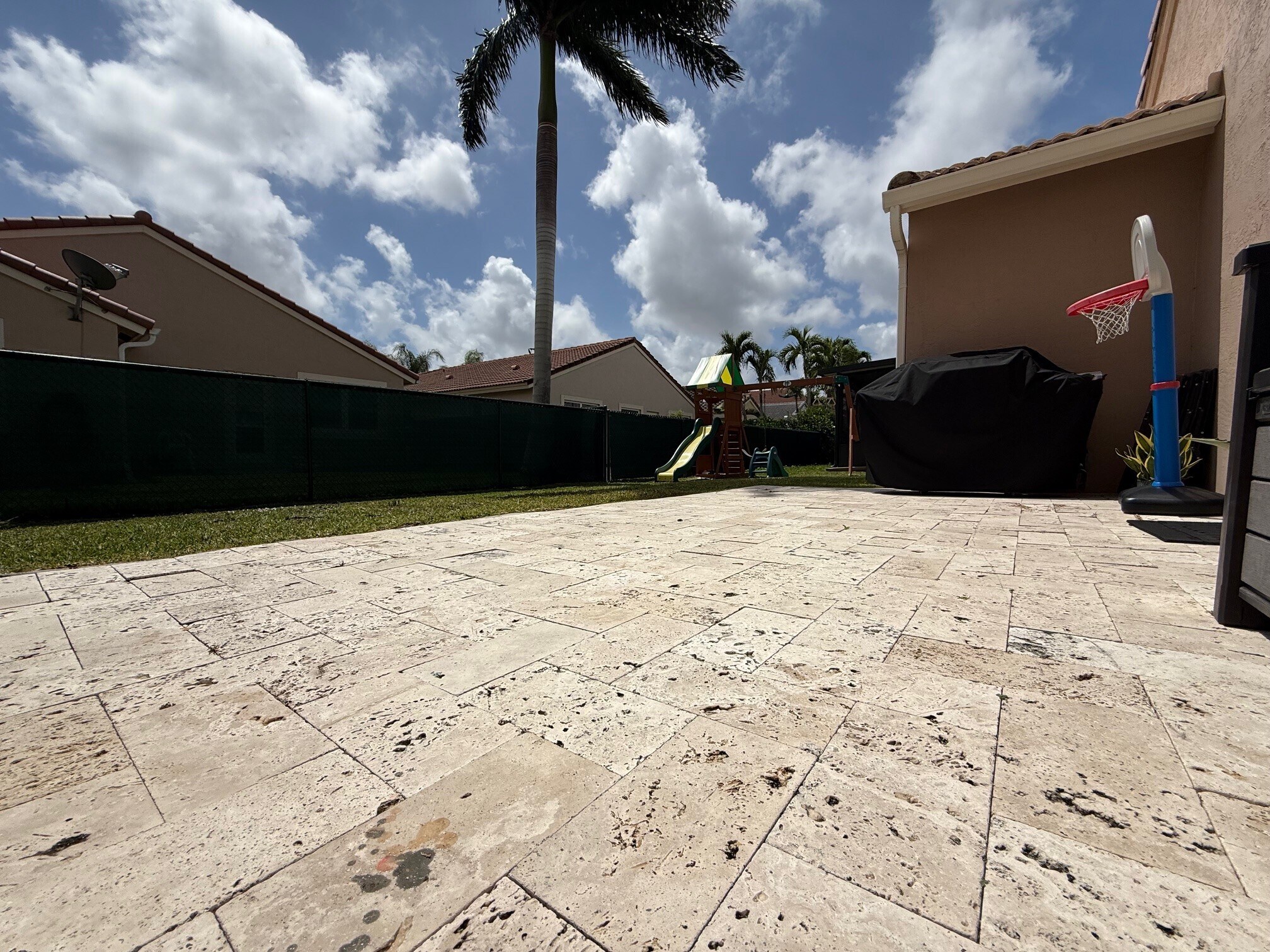 Building Photo - 5527 NW 125th Ter
