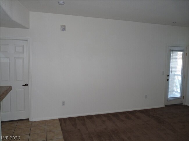 Building Photo - 5855 Valley Dr