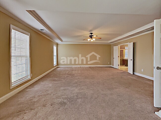 Building Photo - 731 Langley Farms Dr