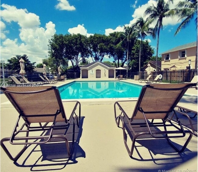 Building Photo - 5753 NW 98th Ave