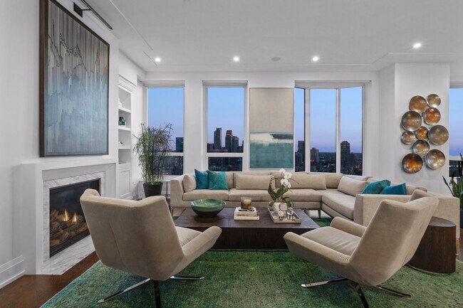 Building Photo - 1111 W River Pkwy