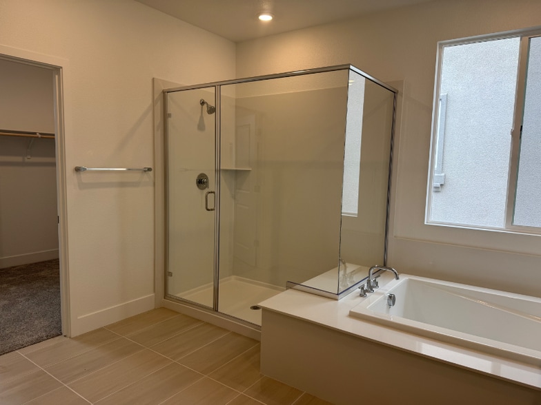 Building Photo - 443 Royal Nat'l Rd