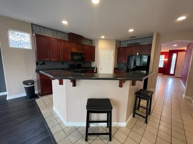 Building Photo - 1322 Yosemite Cir
