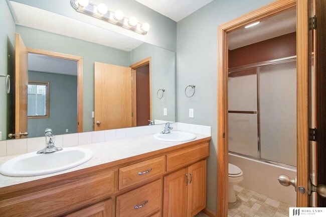 Building Photo - 20216 B St