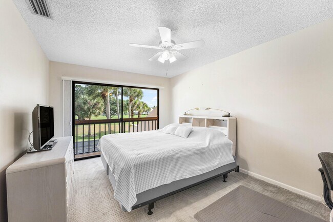 Building Photo - 816 Windermere Way