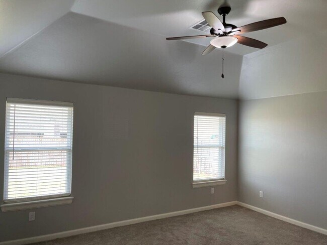 Building Photo - Deer Creek Schools! Storm Shelter, great colors, lots of light, swim, workout and play right in t...