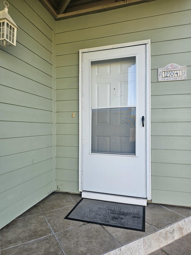 Building Photo - 705 Gulf Shore Dr