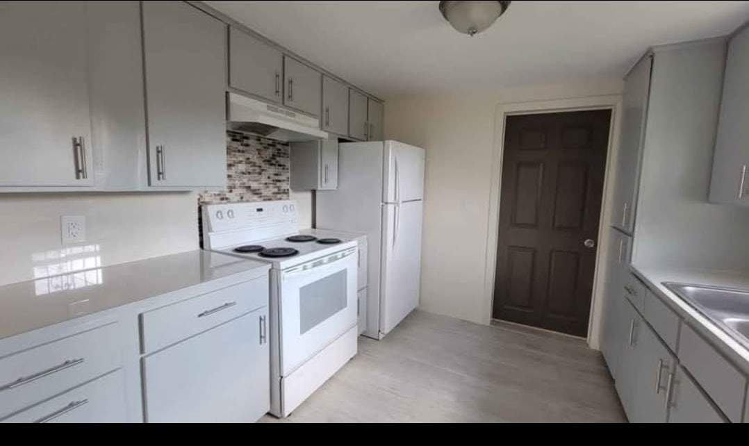 Building Photo - 41786 W Expressway 83