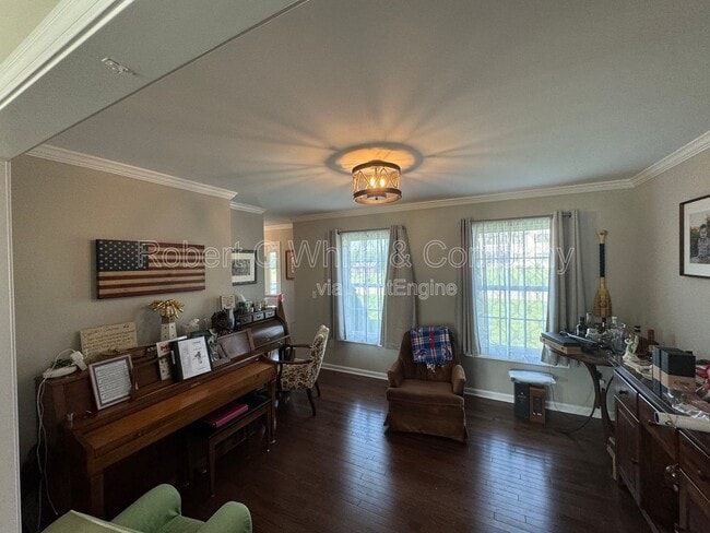 Building Photo - 26 Northview Dr