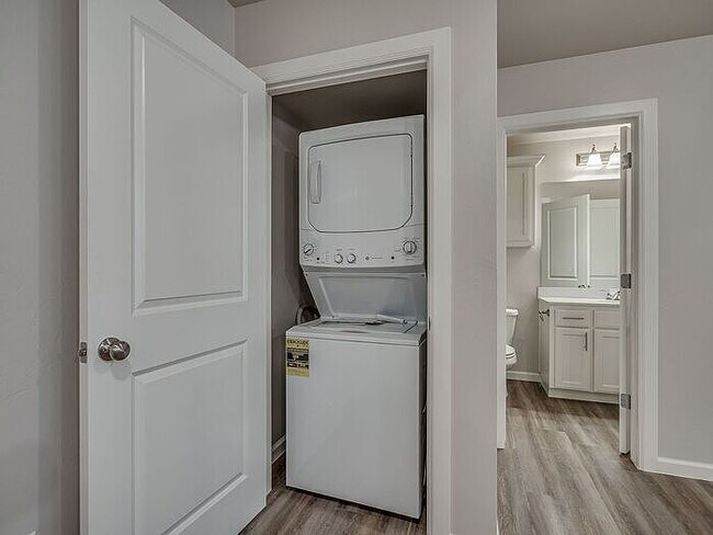 Building Photo - 12002 Rhya Ln