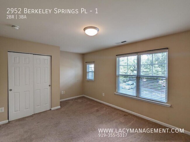 Building Photo - 2952 Berkeley Springs Pl
