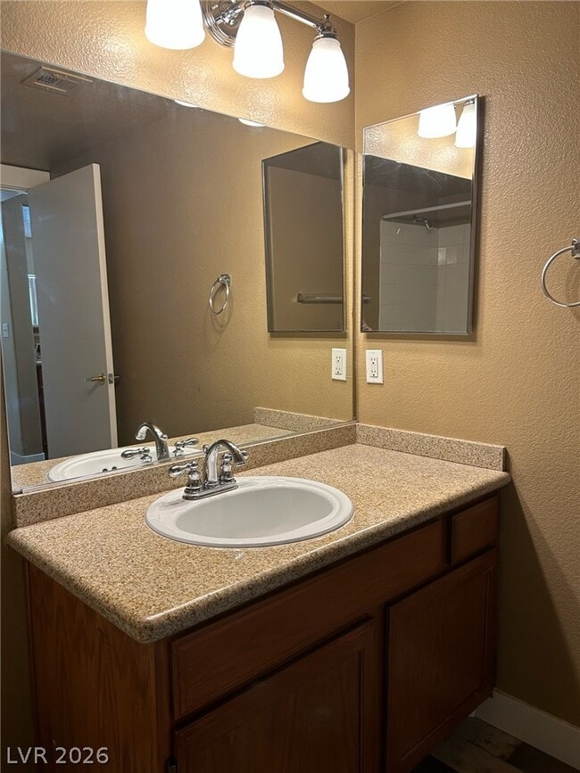 Building Photo - 7255 W Sunset Rd